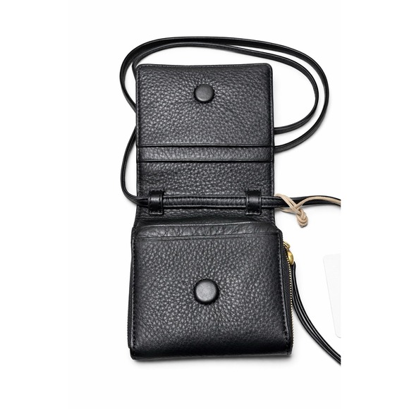 HOBO Fern Wallet Crossbody Black Pebbled Leather NWT Magnetic Zip Organizer - Picture 3 of 9